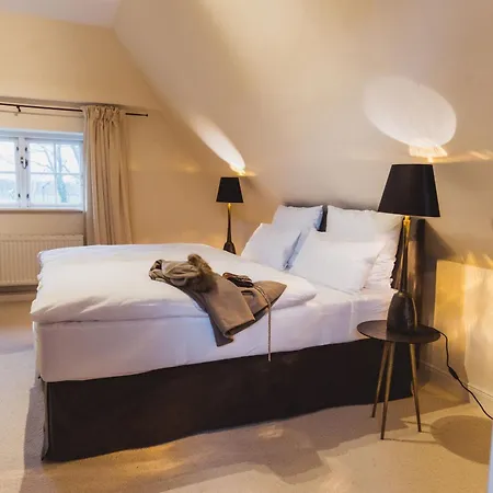 Herrenhaus Gut Dorotheenthal * Damp